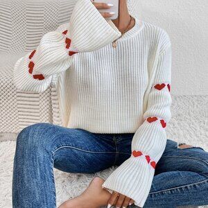 White Casual Womens Heart Pattern Flare Sleeve Sweater